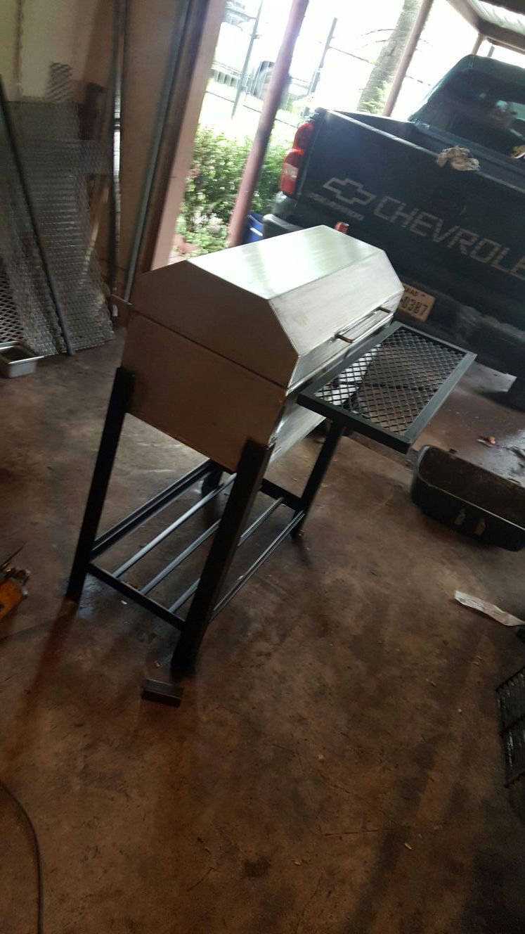 Bbq pits Lawn & Garden