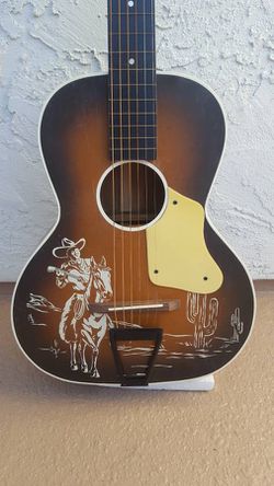 Del Oro Acoustic Guitar