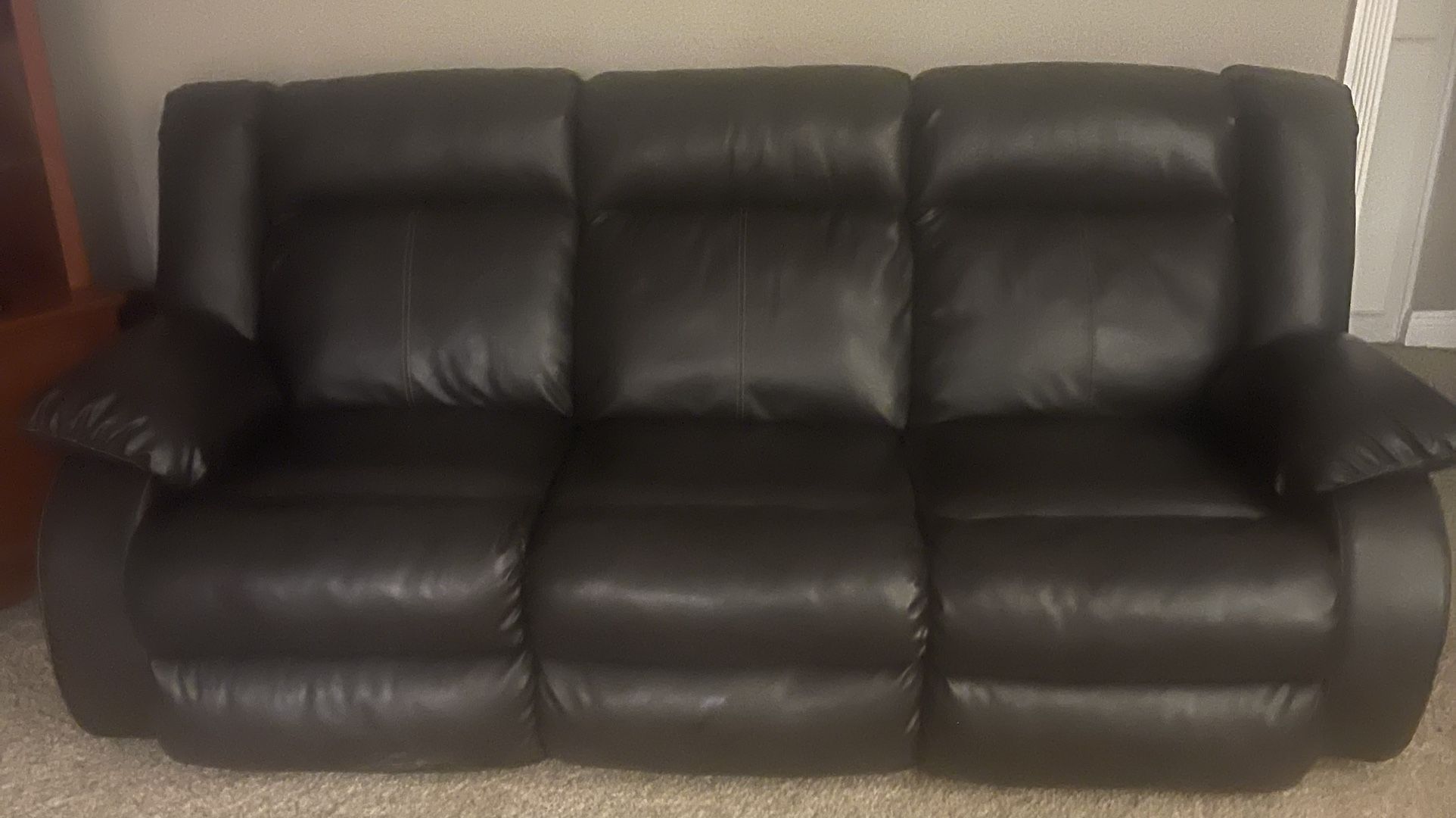 Couches Sofa and Love Seat Electric Recliners.