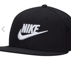 Brand New Nike Snap Back Tags Attached Fir Price Sells For 35