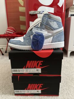 Air Jordan 1 High Hyper Royal Size 9