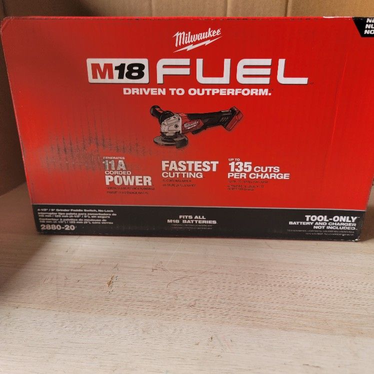 Milwaukee Grinder Tools & Machinery