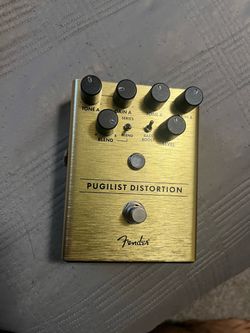Fender Pugilist Distortion Guitar Pedal