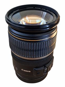 Canon EF-S 17-55mm f/2.8 IS USM