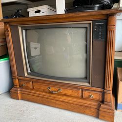 Magnavox Vintage Wood Console TV