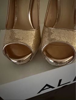 Aldo Gold Glitter Peep-Toe Heels