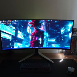 Alienware Oled Curved 4k monitor 120hz