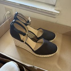Michael Kors Heels Size 10