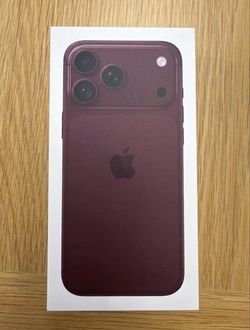iPhone 18 Pro Max - Burgundy