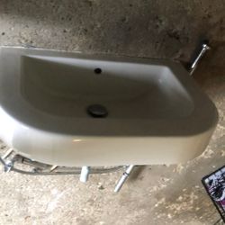 Vintage Ceramic Bathroom Sink 