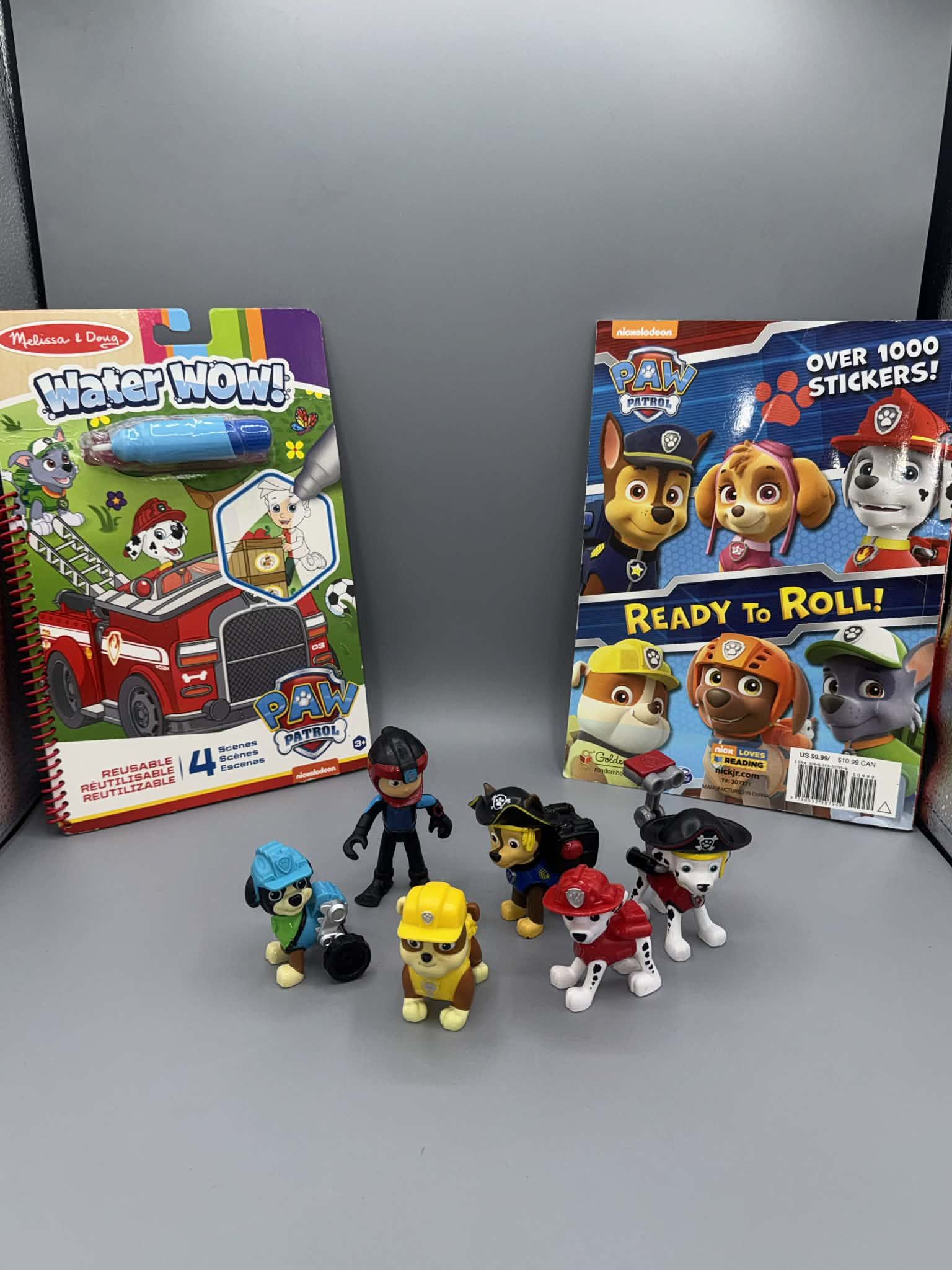 Paw Patrol figures, Water WOW! Activity Set & 1000 sticker &coloring book  