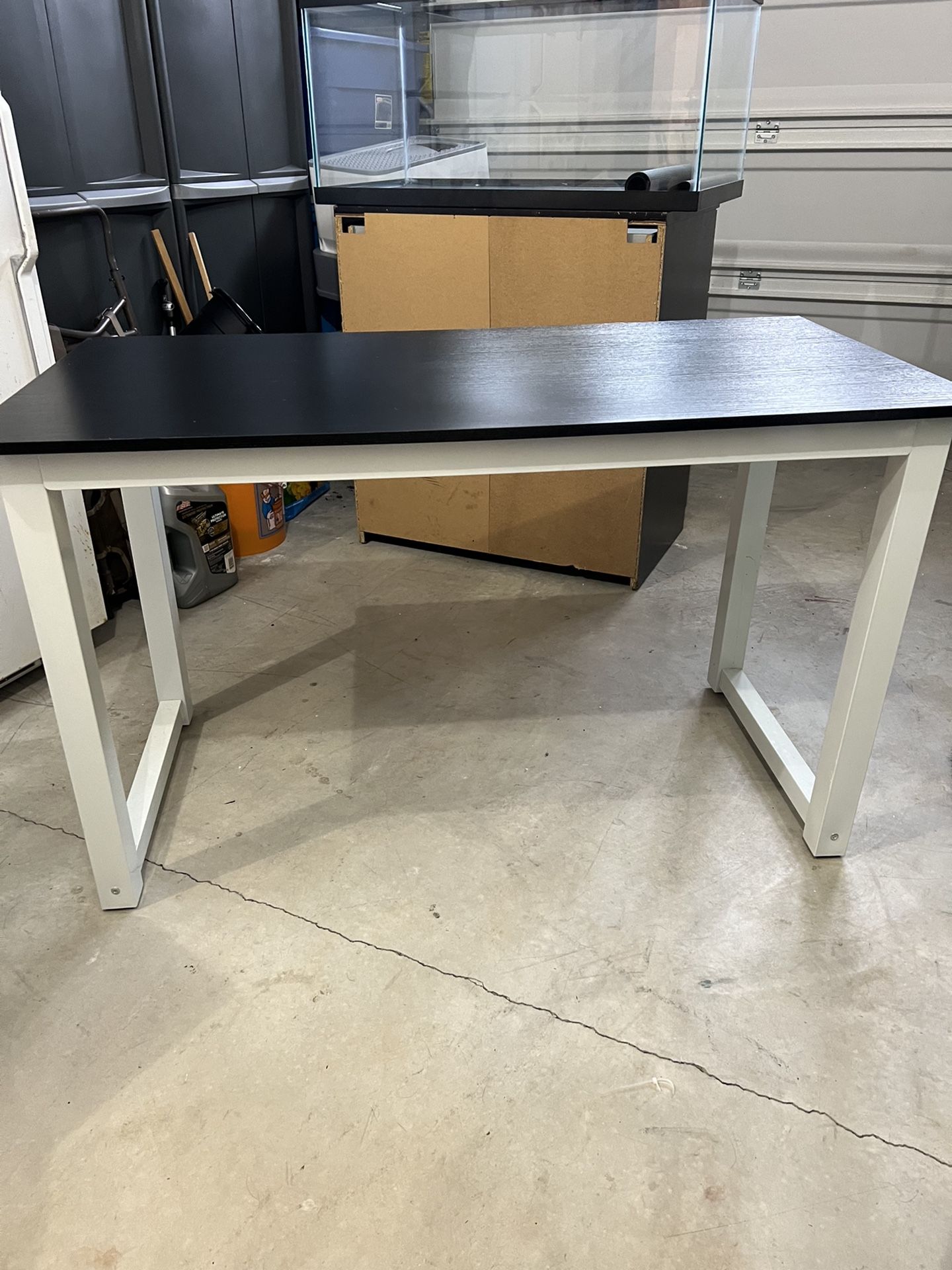 Black And White Desk