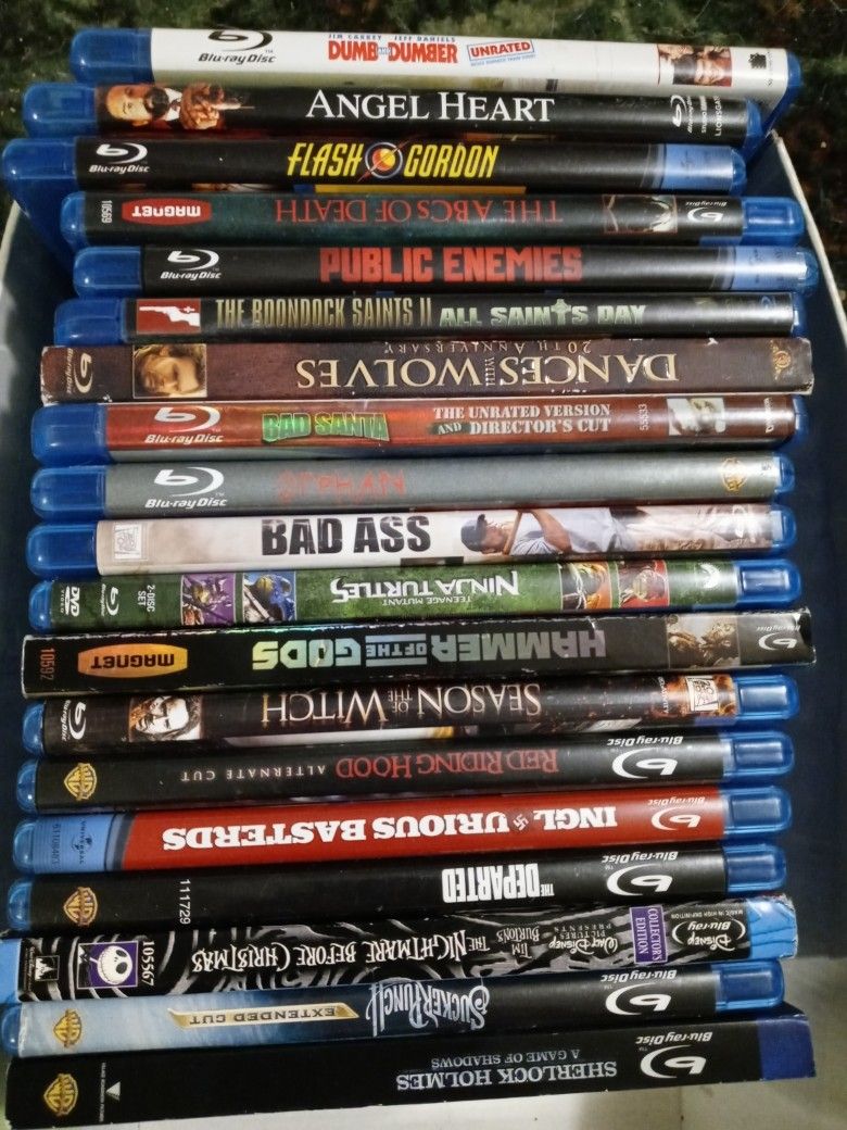 Lot Of 20 Blu-ray Ultraviolet And DVD Disc Most With Digital Copy