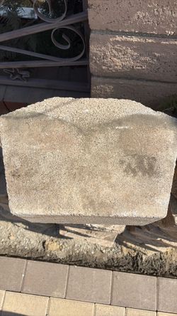 Retaining wall
