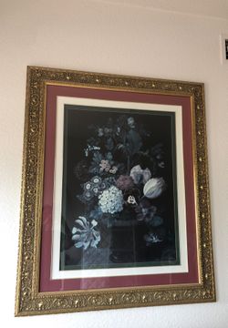 Beautiful framed floral Picture. Size on pics