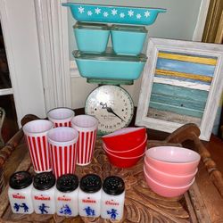 Vintage Kitchenware, Pyrex, DIY Makers Market Supplies IOD Dixie Belle General Finishes