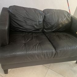 Free Gray Sofa 