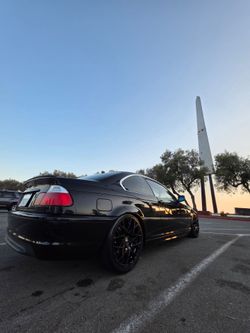 2004 BMW 325