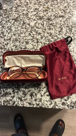 Women gucci glasses