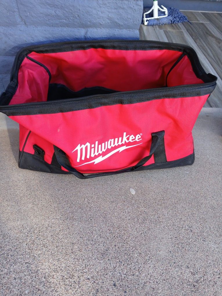 TOOL BAG MILWAUKEE 