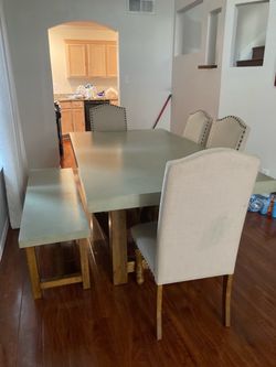 Dinning table