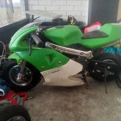  Mototech Pocket Rocket Green/White 2 Stroke  49cc