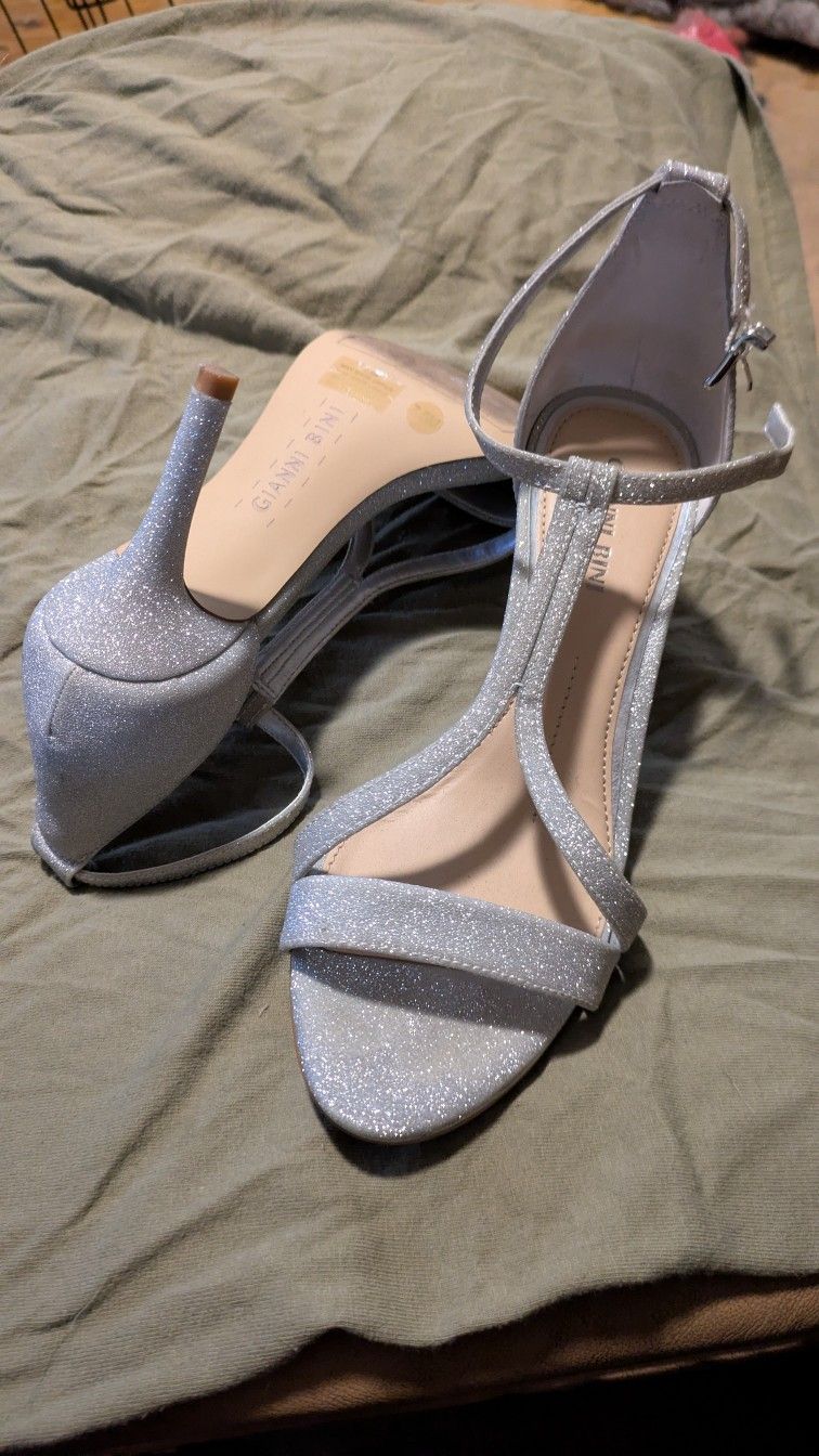 Gianni Bini Heels 