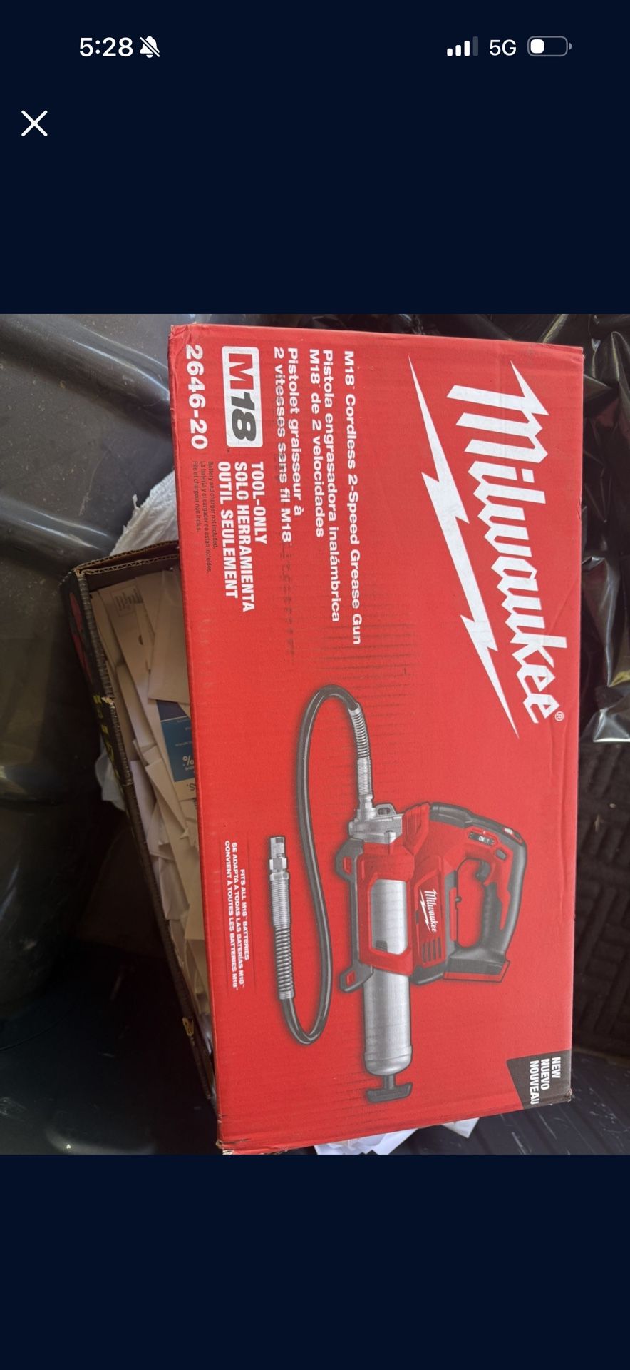 Milwaukee M18 Grease Gun