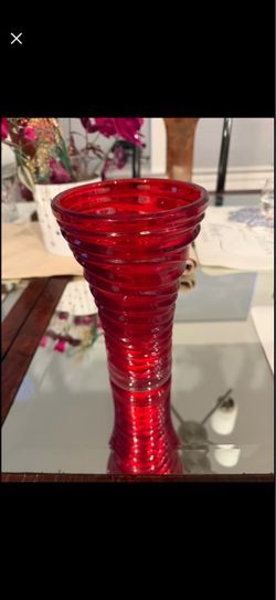 FTD Vintage Ruby Red Swirl -Pattern Glass Vase