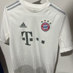 FC Bayern 2019/20 Away Kit Youth XL