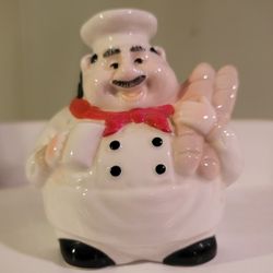 "Fat Chef" themed kitchen accessory, a scrubbing pad holder or sponge holder