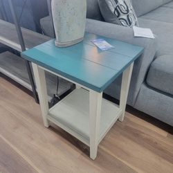 Store Closing. New End Table In Teal Blue 