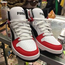 Pumas Size 8.5