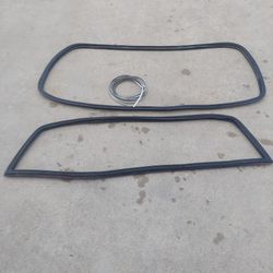 73-91 Squarebody Trucks Blazer Suburban Front And Rear Window Seals