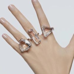 Swarovski Ring Set ✨ 