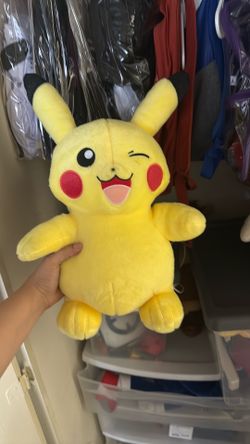 build a bear Pikachu
