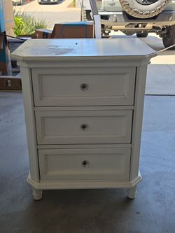 Free white bedroom side table.