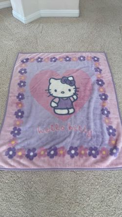 Hello Kitty kids blanket