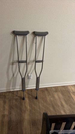 Adjustable Aluminum Underarm Crutches Pair