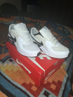 NIKE Air Max