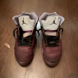 Jordan 5 Burgundy