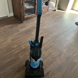 Bissell Power Vacuum Works On Multi Surfaces And Works Up Picking Up Pet Hair