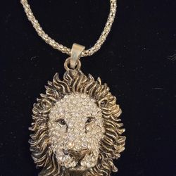 IceCrush Cz/14" Lit Leo Lion Pendant w/Giftbox