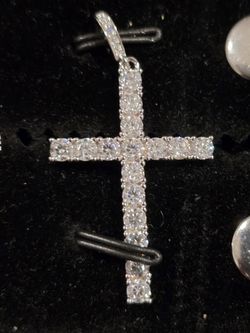 2 Tcw Moissanite Tennis Cross S925