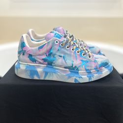 Mcqueen Size 10m.    129$ Obo