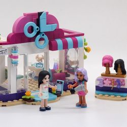 Lego Friends Hair Salon! 🎀