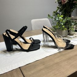 Miss Lola Heels 