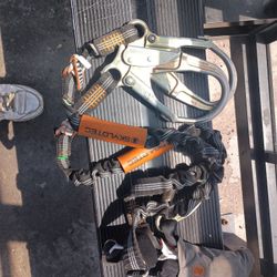 Zip Line Carriage And Lanyard 