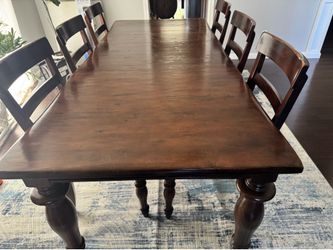 Dinning Table and 6 Chairs