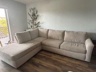 5 seater sectional couch from City Furniture